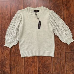 Bubble sleeve sweater